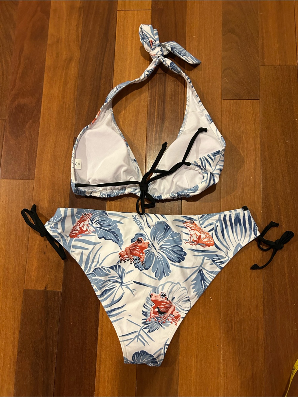 Floral Tropical Tie-Halter Bikini Set with Frog accents - NWOT Size XL - Picture 5 of 6